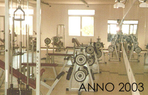 Sala Pesi 2003